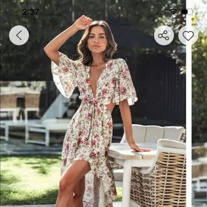 Stylish CUPSHE dress